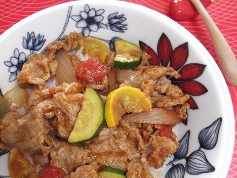 調味料３つ★ノンオイル★うまトマカレー豚丼